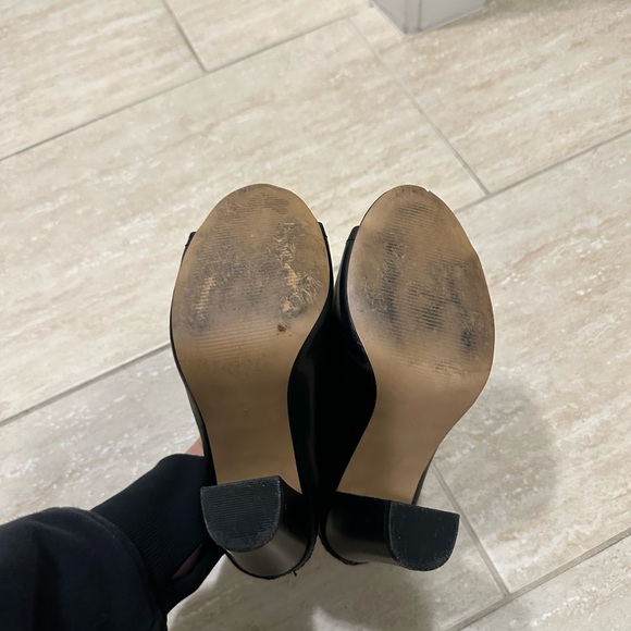 Black heel booties - Picture 4 of 5